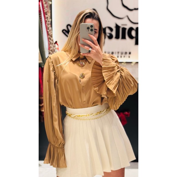 CAMISA PLISADA CAMEL