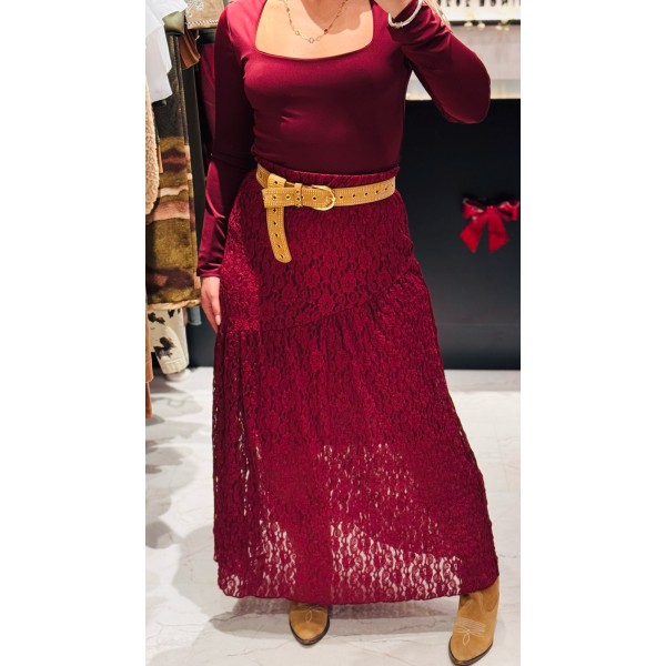 FALDA MAX ENCAJE BURDEO