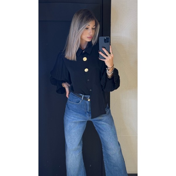 CAMISA PLISADA NEGRA