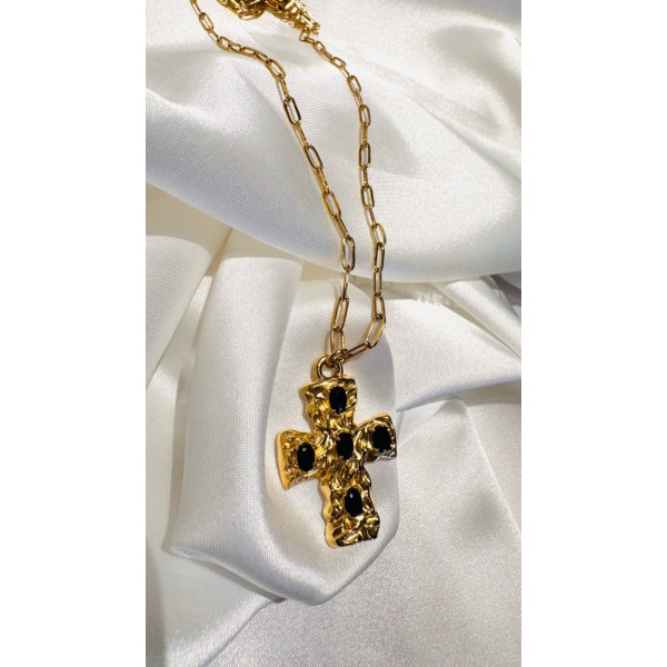 COLLAR CRUZ PIEDRAS