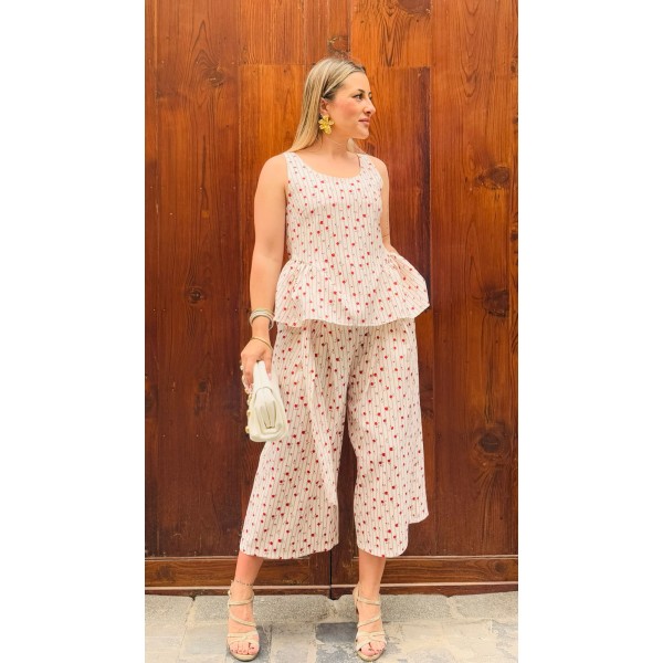 BERMUDA CAPRI FLORES