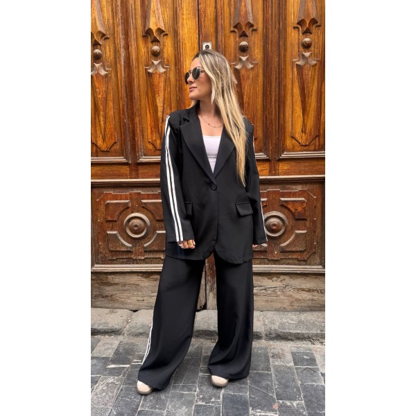 TRAJE DOS PIEZAS RAYAS
