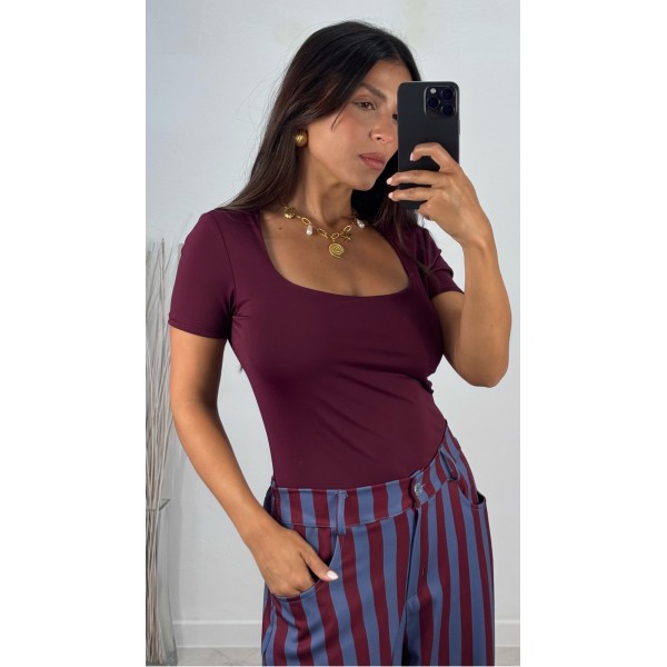 CAMISETA MARIA BASIC VINO