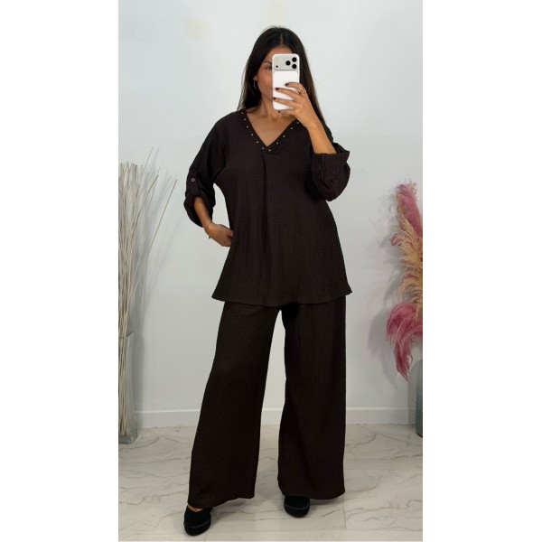 CONJUNTO PUNTO RUGOSO TACHAS MARRON
