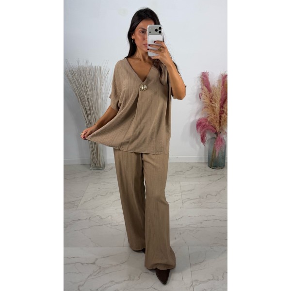 CONJUNTO CAMEL FLOR