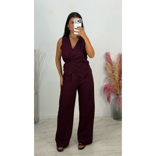 CONJUNTO CHALECO CRUZADO VINO